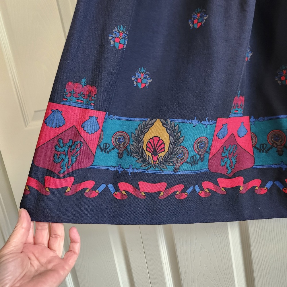 Vintage Navy Heraldic Crest Border Print Pleated Maxi Skirt Made in USA Size 16 - Picture 3 of 9